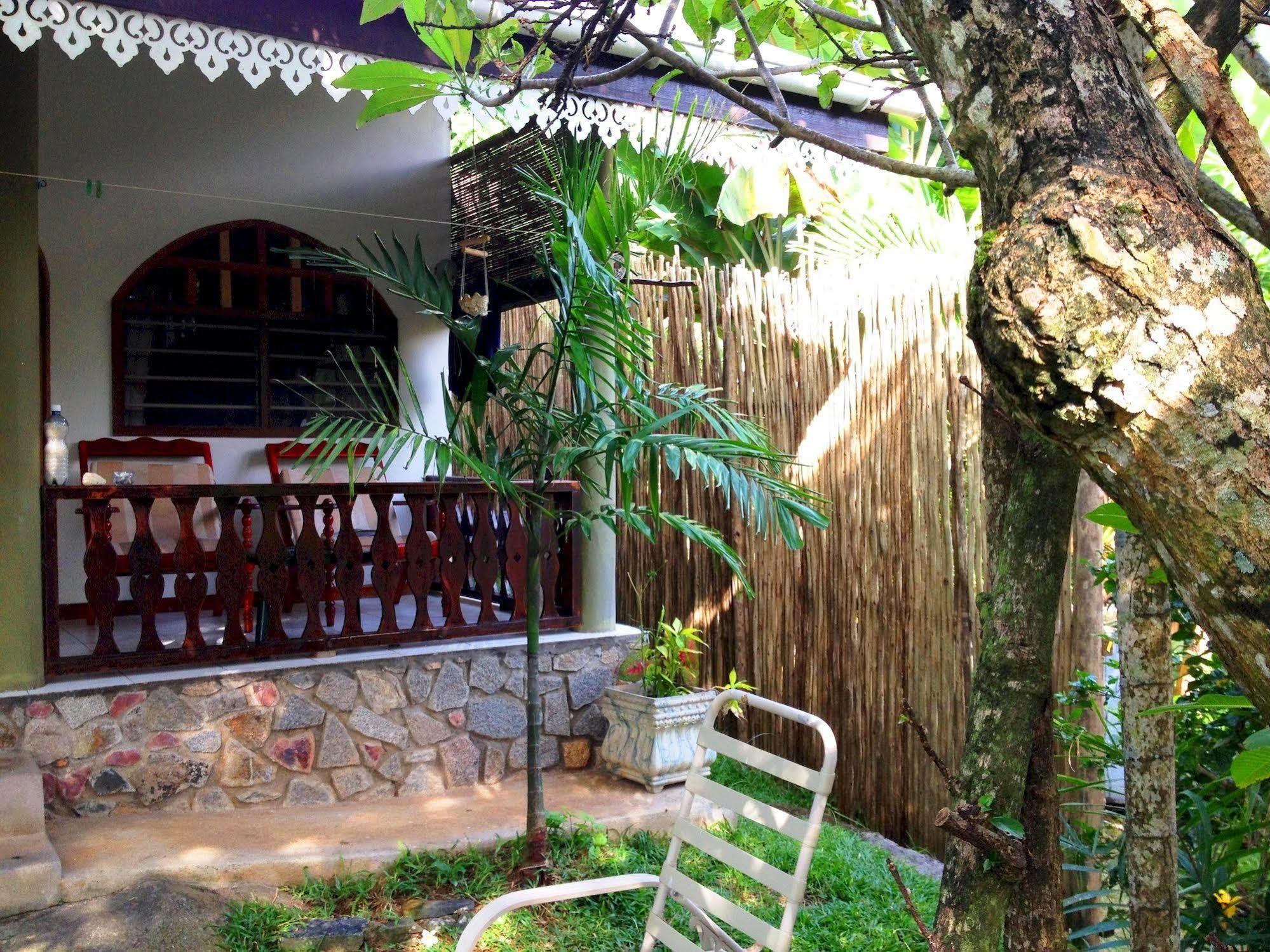 Romance Bungalows Beau Vallon Kültér fotó