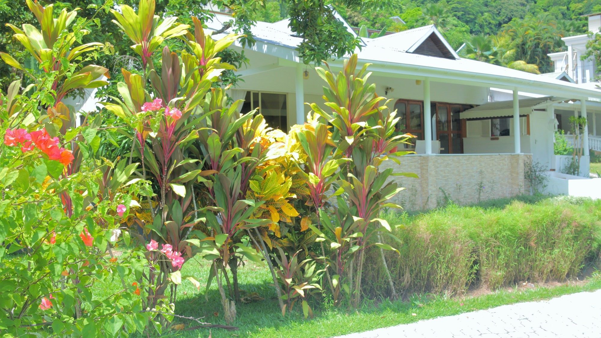 Romance Bungalows Beau Vallon Kültér fotó